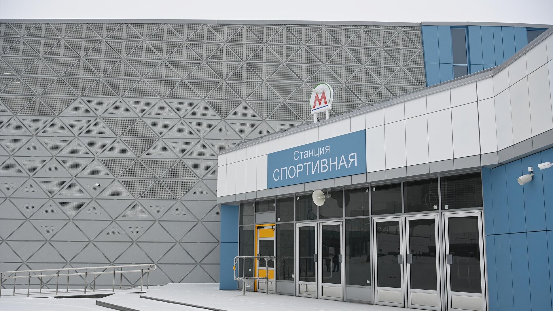 1914523679_0_0_3072_1728_1920x0_80_0_0_c9031b0b7e2ec11189242636ba7a2fb7.jpg